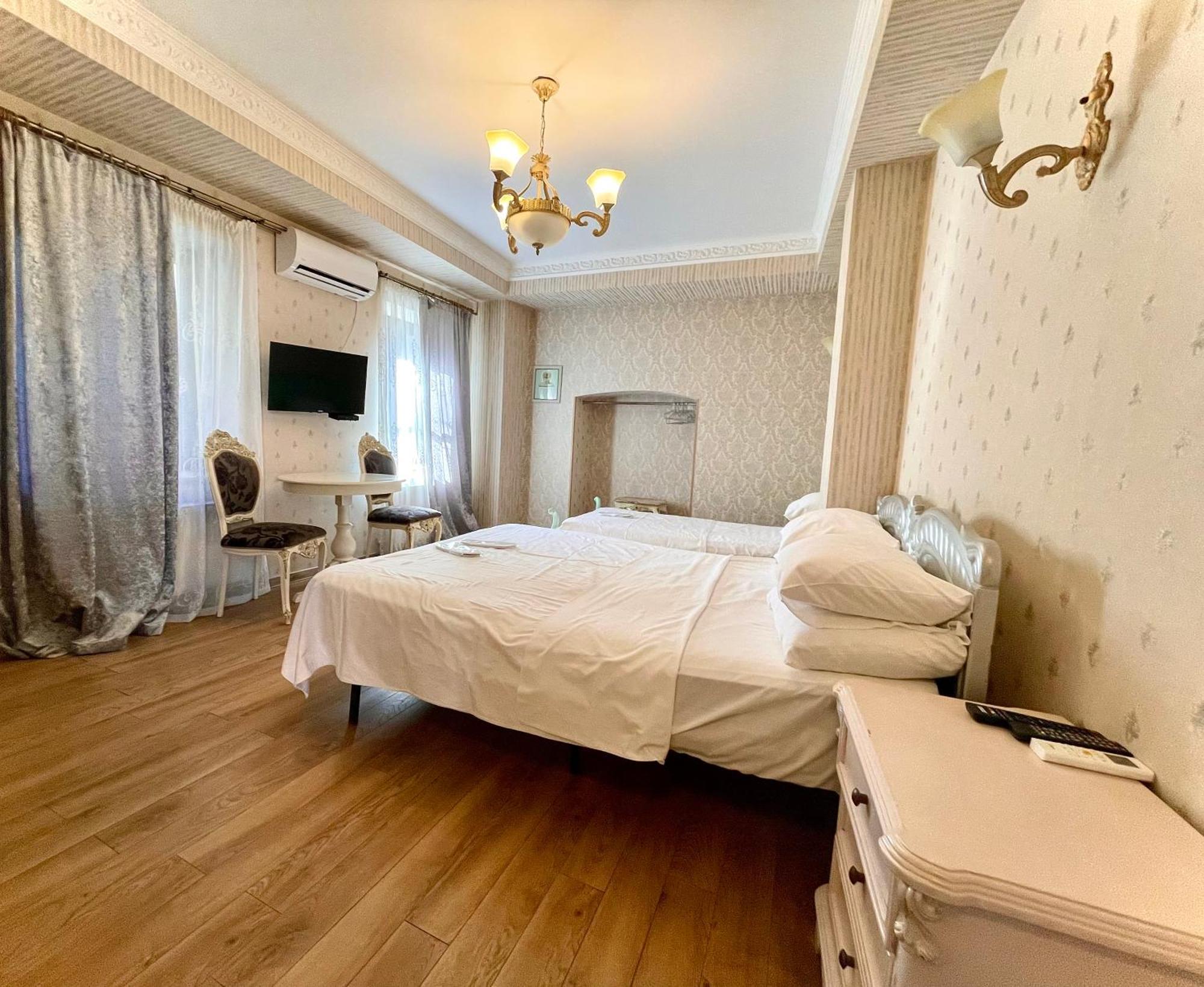 Silver 34 Boutique Hotel Tbilisi Bagian luar foto